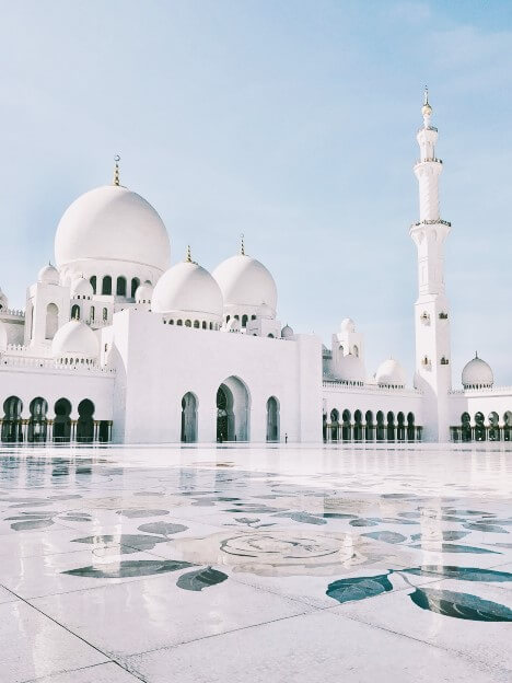 رحلات إلى أبوظبي (AUH)